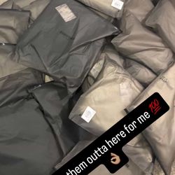 Essentials Hoodie & Yeezy Slides  2 FOR 100
