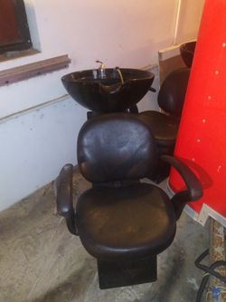Salon Shampoo chairs