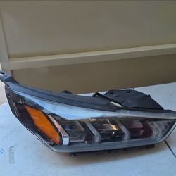 Hyundai IoniQ Right headlight full lid oem