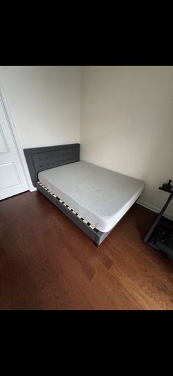 Queen Size Bed Frame – No Mattress, Already Disassembled