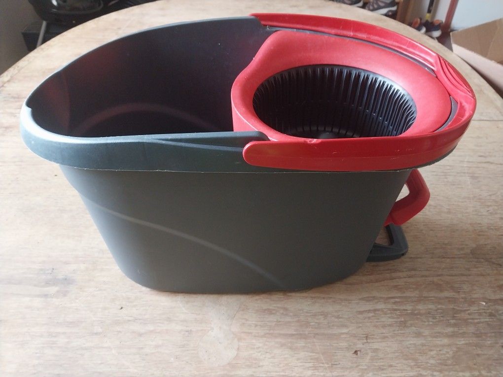 O Cedar Foot Pedal Spin BucBucket No Mop
