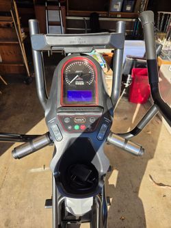 BowFlex Max Trainer