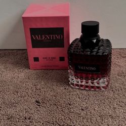 Valentino Perfume 