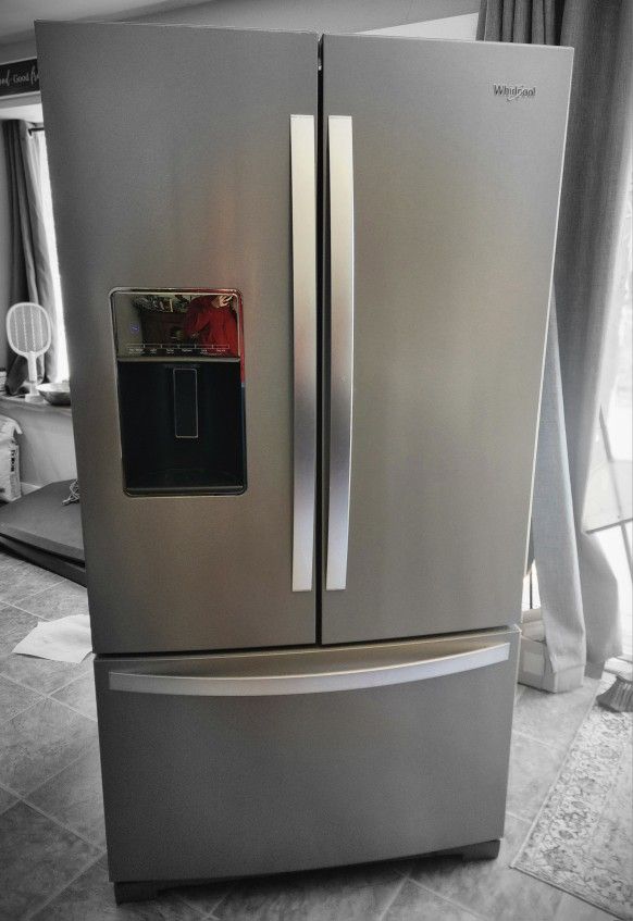 Whirlpool Set- Dishwasher/ Fridge & Gas Range