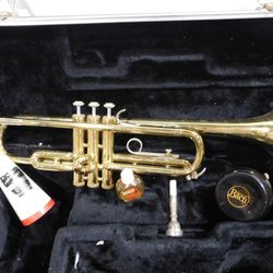 Selmer Bundy Trumpet Designed by Vincent Bach w/ Case & Accessories
