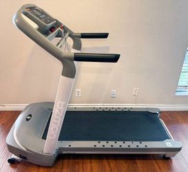 Yowza Osprey High-End Folding TREADMILL in Excellent Working Condition