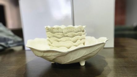 Vintage Ceramic Speckled Cabbage Leaf Salad Bowl Serving Set