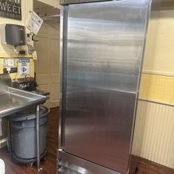 Restaurant  / Bar Fridge 
