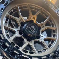 Lock Off Road Wheels 17 Inch      Set Of 4    Silverado 6 Lugs 