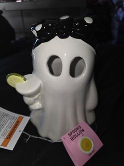 Ghost GIRL With Margarita light up