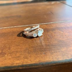 Wedding/Engagement Ring