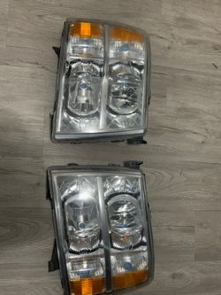 Silverado headlights (new condition)