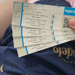 Luke Bryan Tickets