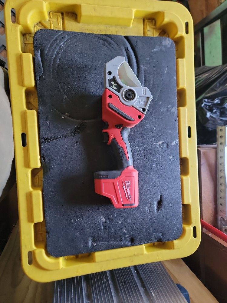 Milwaukee PVC Cutter