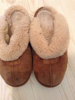 Ugg slippers