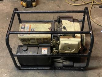 Khloer  generator