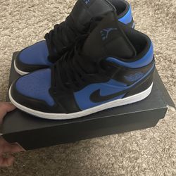 Air Jordan Royal Blue 