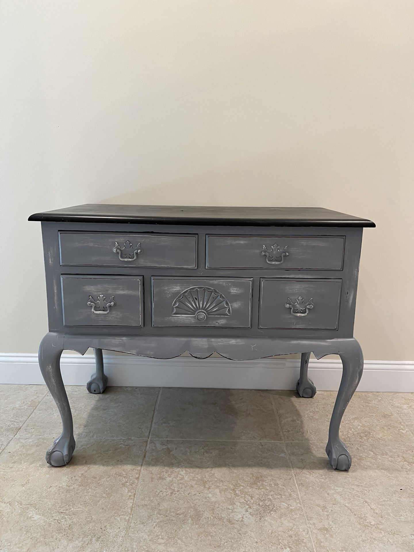 Dresser , Claw Foot Dresser , Grey