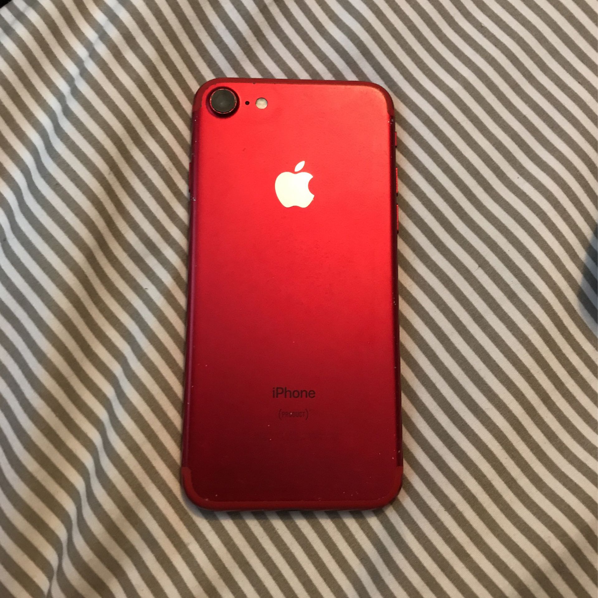 iPhone 7 Red 128 Gb 