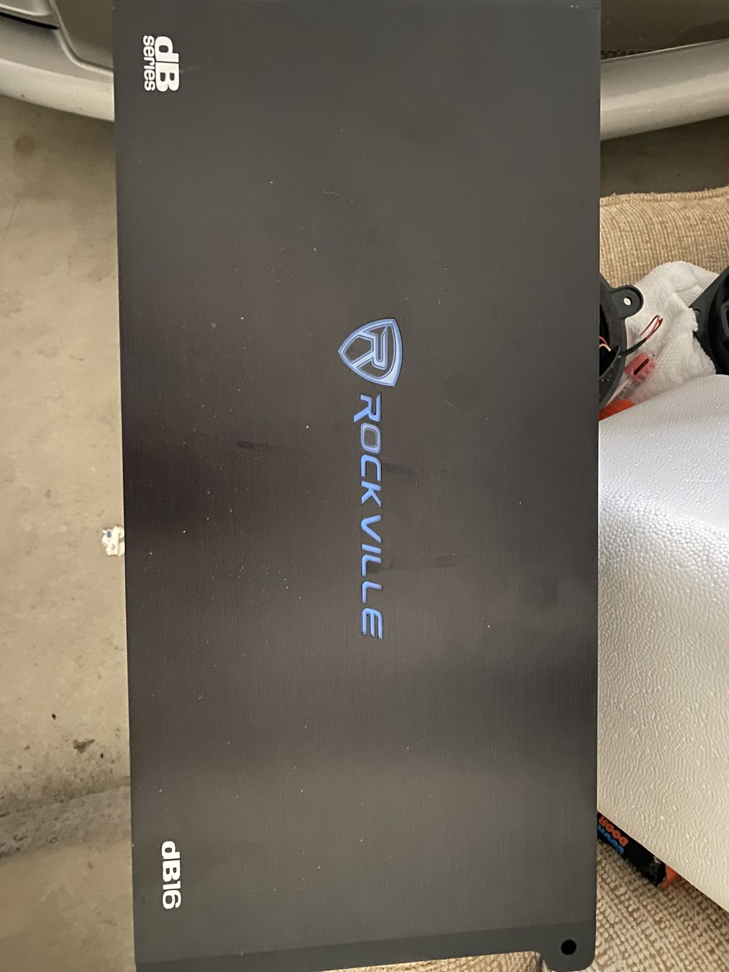 Rockville dB16 Amp
