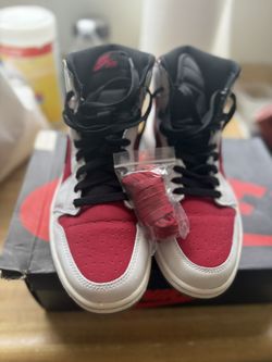 Jordan 1 - Carmines