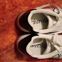 Calvin Klein size 10