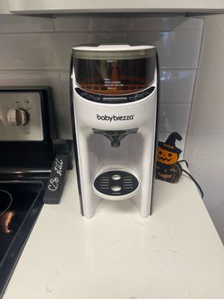Baby Brezza Formula Dispenser