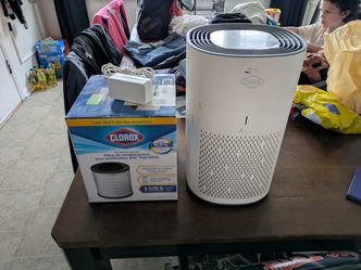 Clorox Air Purifiers for Home, True HEPA Filter, Medium Rooms Up to 1,000 Sq Ft, and Replacement filter