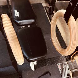 LOW PRICE- COMPLETE GYM-Bumper Plates  400lbs +