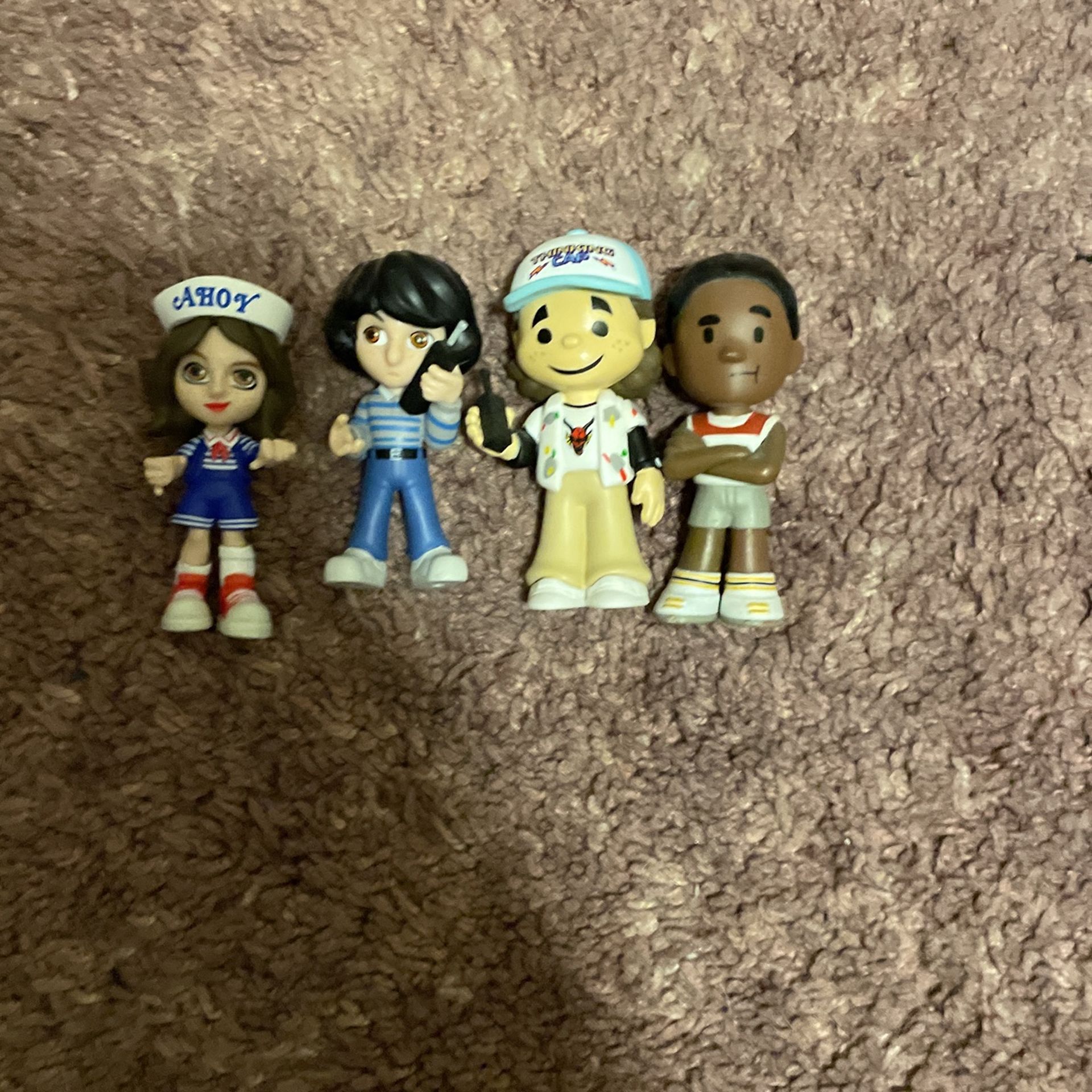 Stranger Things mini figurines