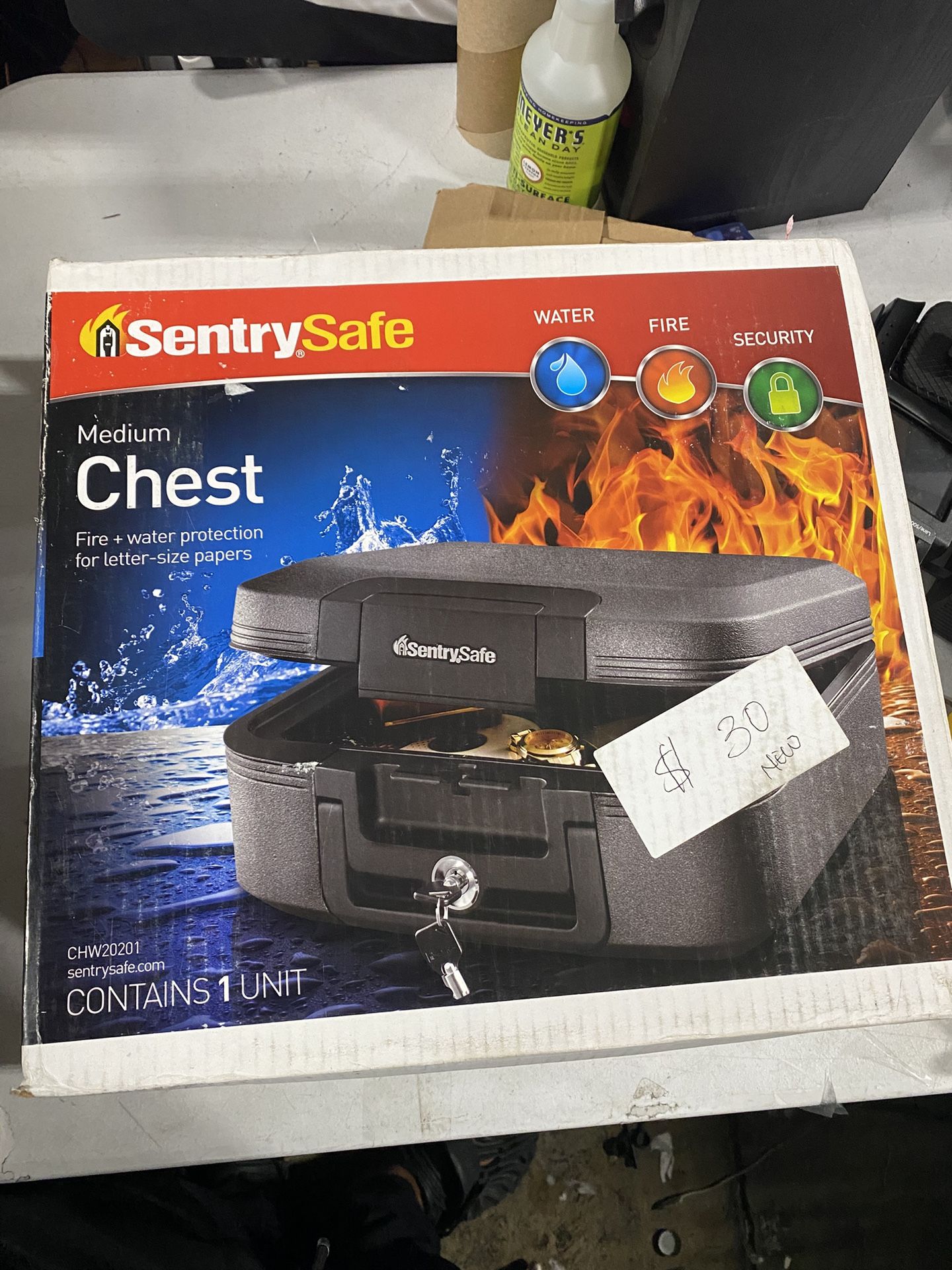 SentrySafe CHW20201 Fire and Water-Resistant Chest Safe with Key Lock, 0.28 Cu. ft.
