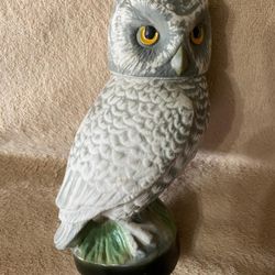 LICORERA ANTIGUA DE PORCELANA DISEÑO LECHUZA