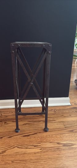 Vintage aluminum stand