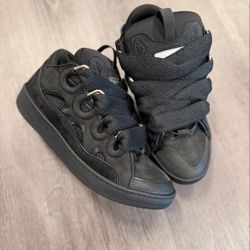 Black Lanvin Curbs