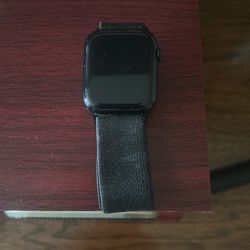 Apple Watch Series 8