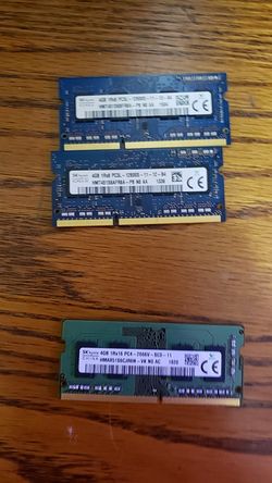 Laptop !! 2 4gb ram chips and a 4gb ram chip different slot