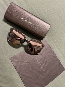 Burberry Woman’s Sunglasses