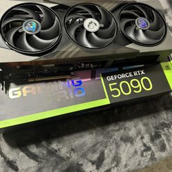 MSI NVIDIA GeForce RTX 5090 GAMING TRIO OC