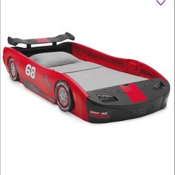 Race Car Bed 