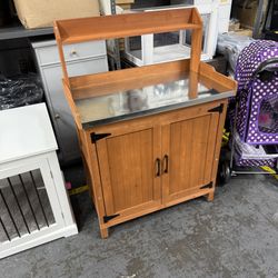 Outdoor Potting Bench with Storage, Wooden Garden Potting Table with Metal Tabletop and Removable Shelf, Potting Work Bench Station for Garden, Patio,