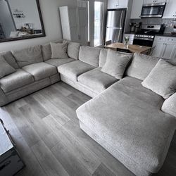 Comfy Sectional Couch