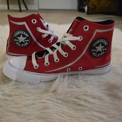 Chuck Taylor Converse
Ho City High Red All Star