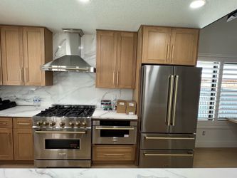 Zline Kitchen Package - 4 Piece / New