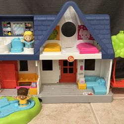 Fisher price Doll House 