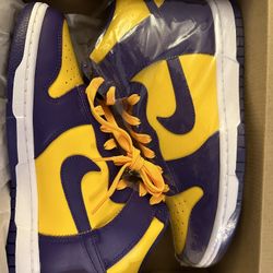 Nike Dunk High “Lakers” size(8M/9.5W). DS(New). Now Available! $110. Cash (Retail). 