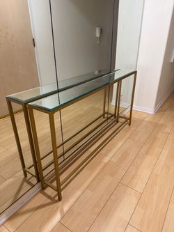 Mirrored console table