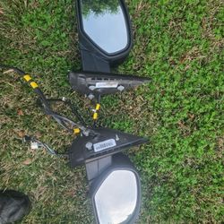 2007 Upto 2014 TAHOE Silverado SIERRA Yukon SUBURBAN avalanche Powerfold  Turn Signal Door Mirrors