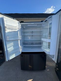 LG French Door Refrigerator Black Stainless