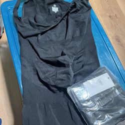 Blanqi Maternity Support Top And Leggings - Size Large