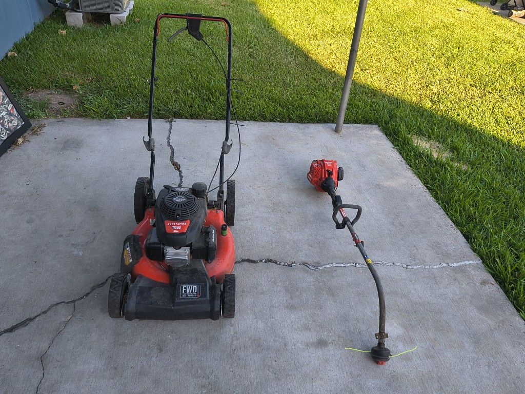 Craftsman Lawn Mower Good Condition Runs Also Craftsman Weed Eater 2-stroke Engine Runs Well (FREE I Will Also Throw In A Free Craftsman Leaf Blower)